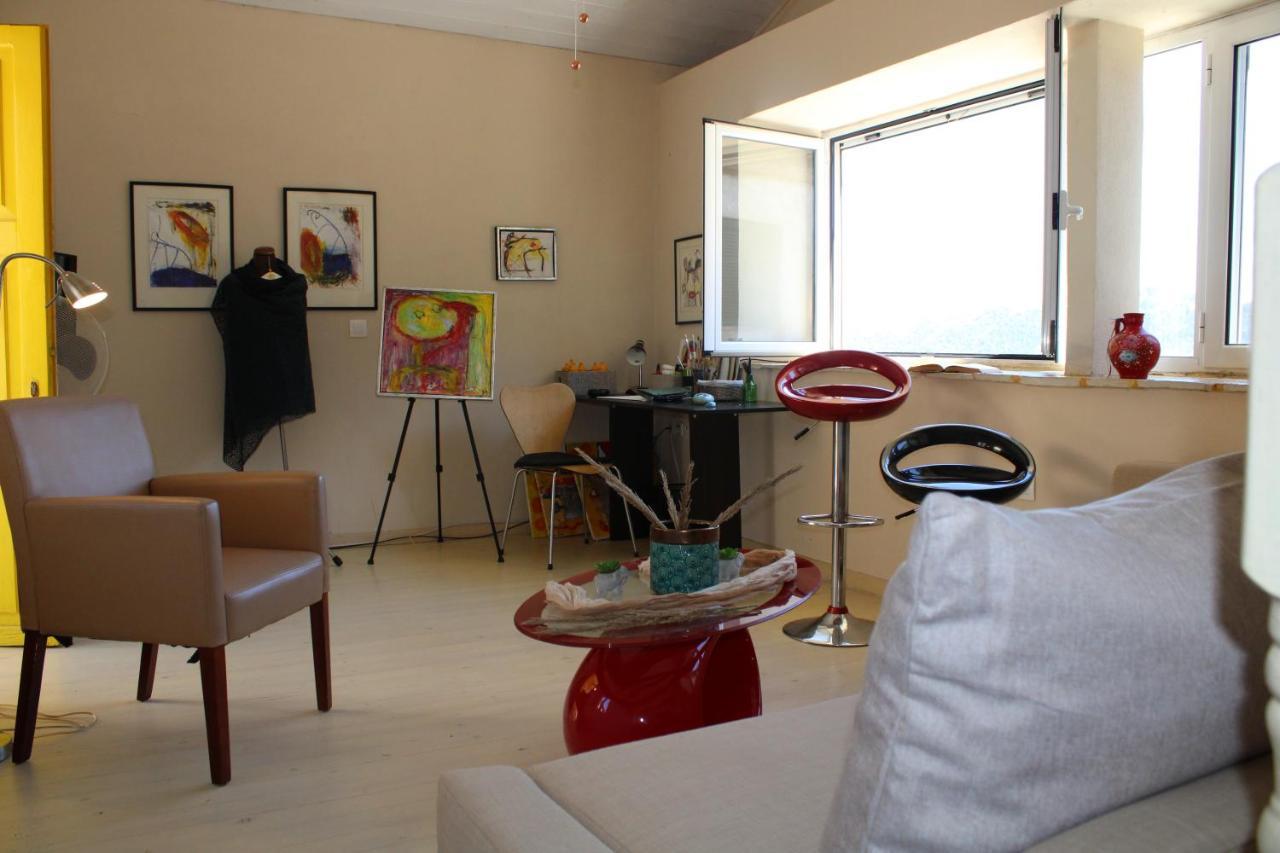 Artistic Sea View House דירה Pentátion